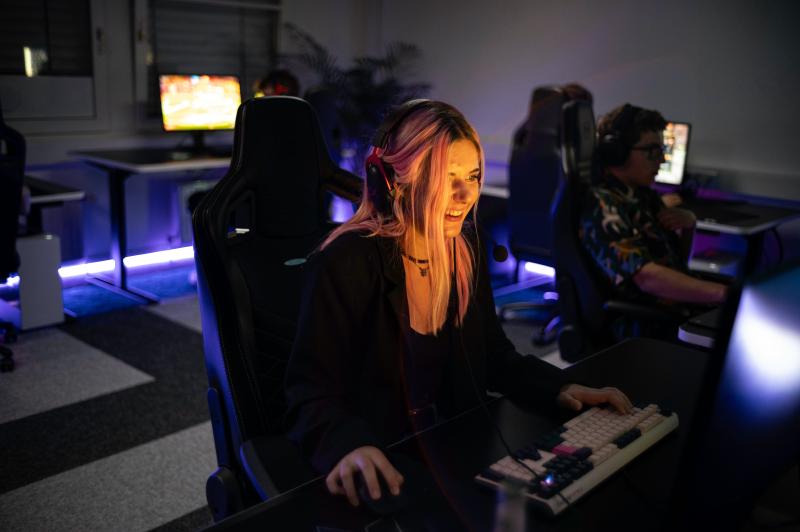 Featured image of post More Games Need a Ping System — Because Voice Comms Are Absolute Trash