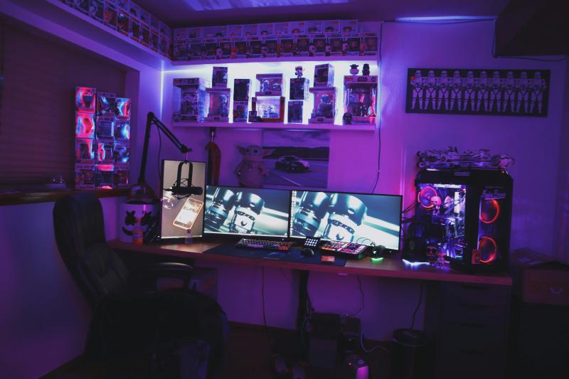 Featured image of post The Harsh Reality for Small Streamers